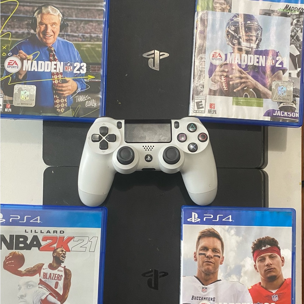 PS4 Bundle